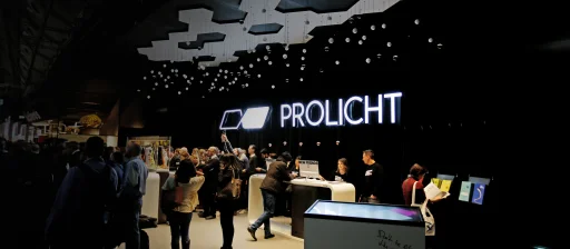 Review Light + Building 2018