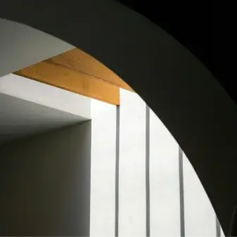 Accent & Feature